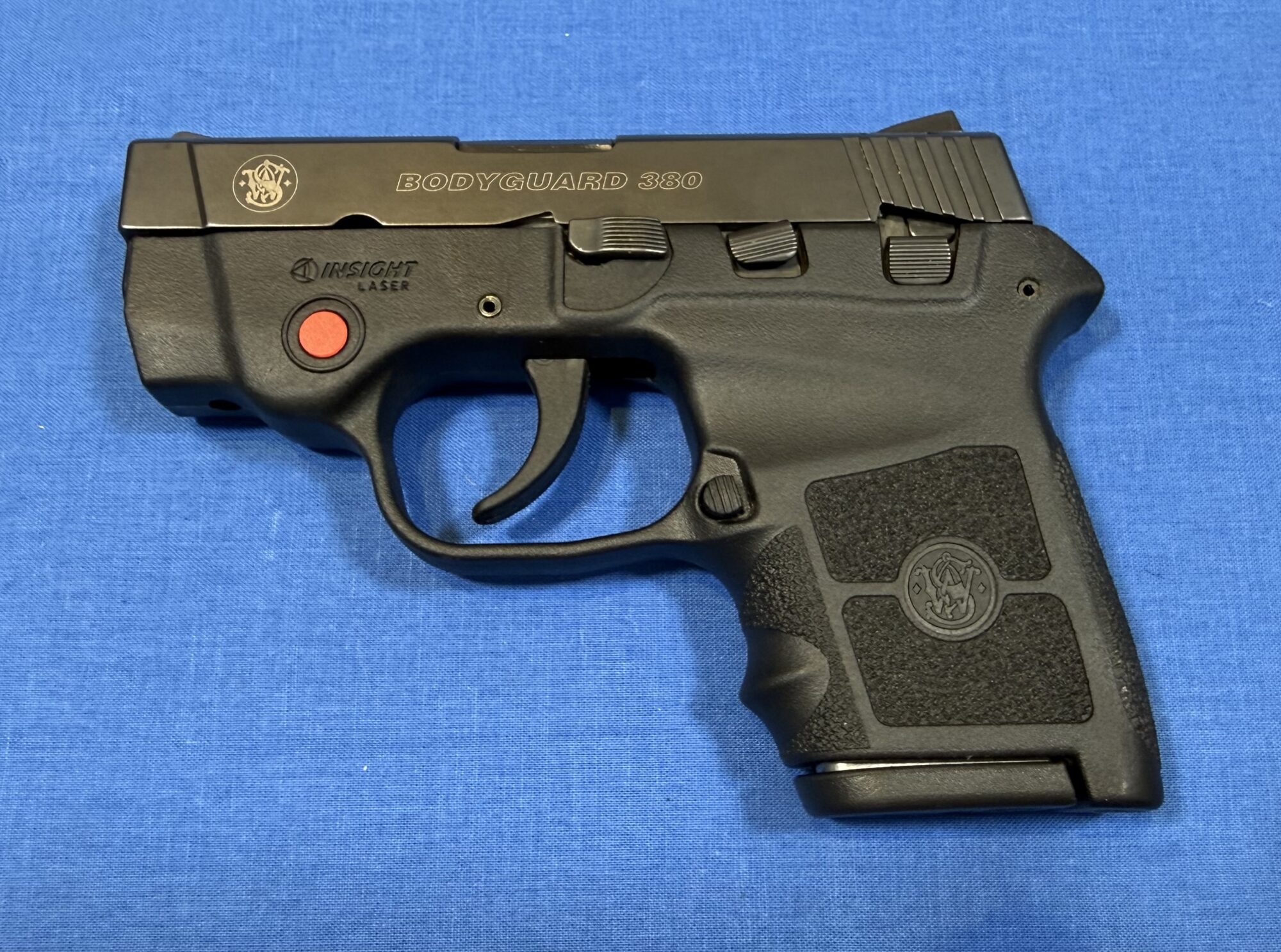 Like New Smith & Wesson Bodyguard 389 w/ Crimson Trace Laser - Image 4